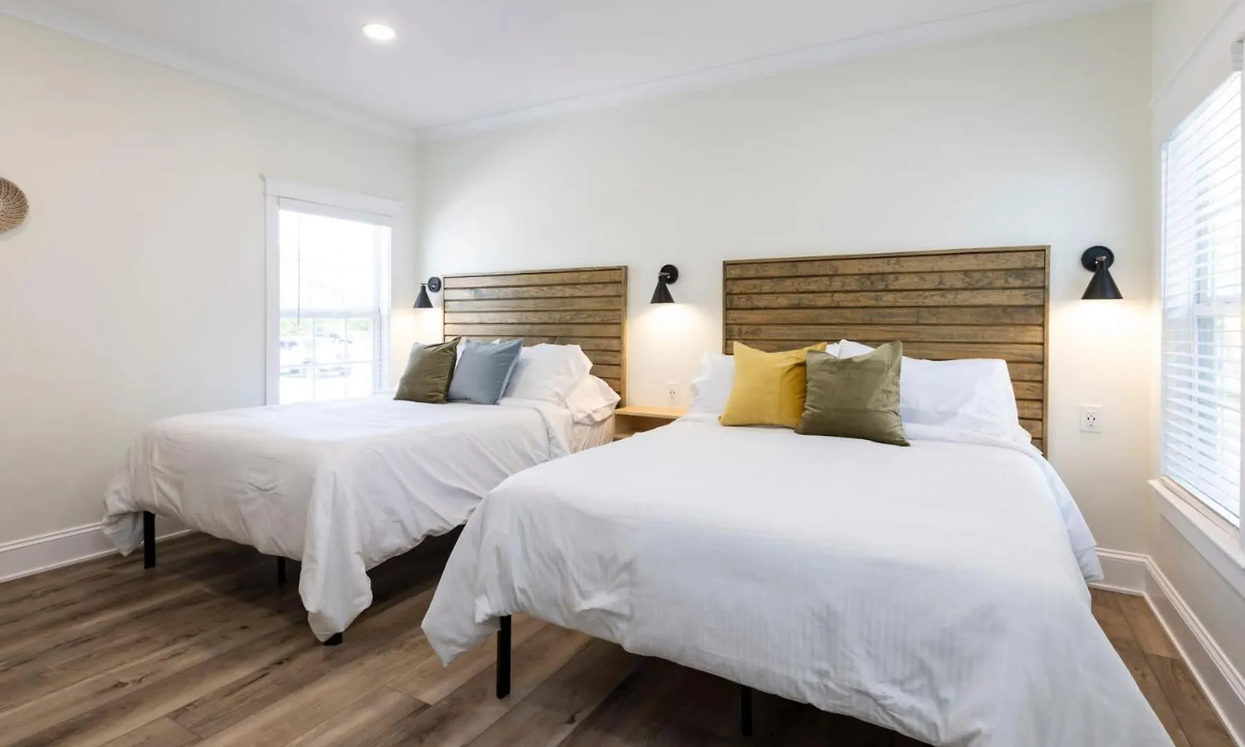 Newcastle 106 Inn At Old Beach Virginia Beach