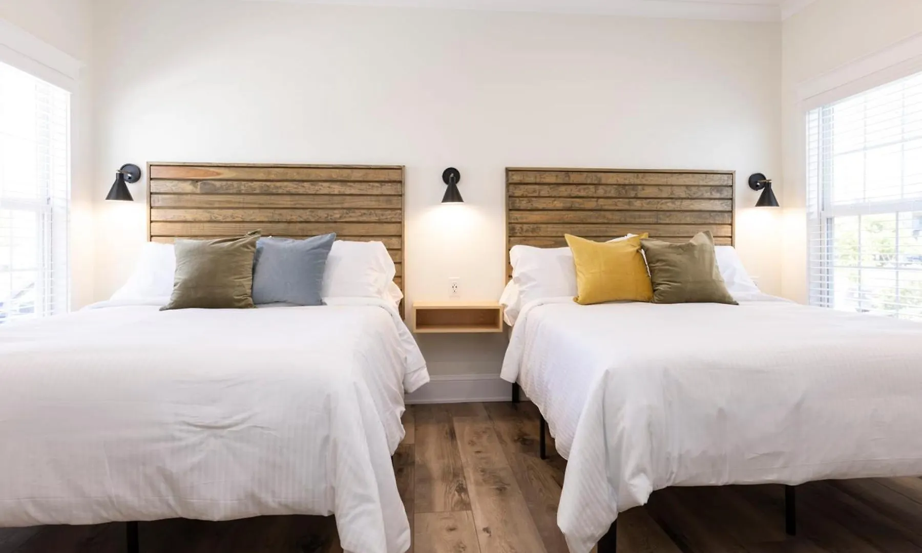 Newcastle 106 Inn At Old Beach Virginia Beach